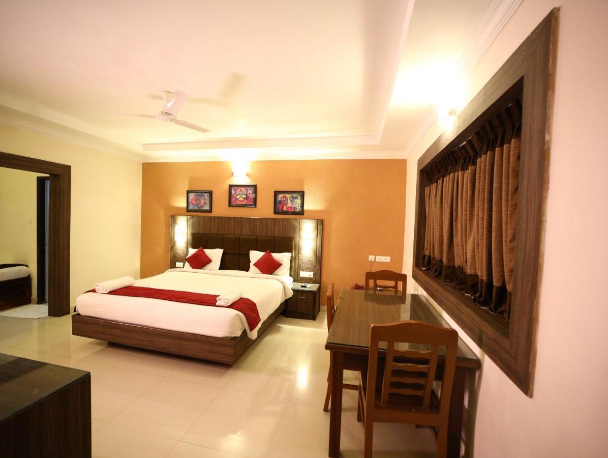 Celebrity Resort - Near Isha Yoga Alāndurai Exterior foto